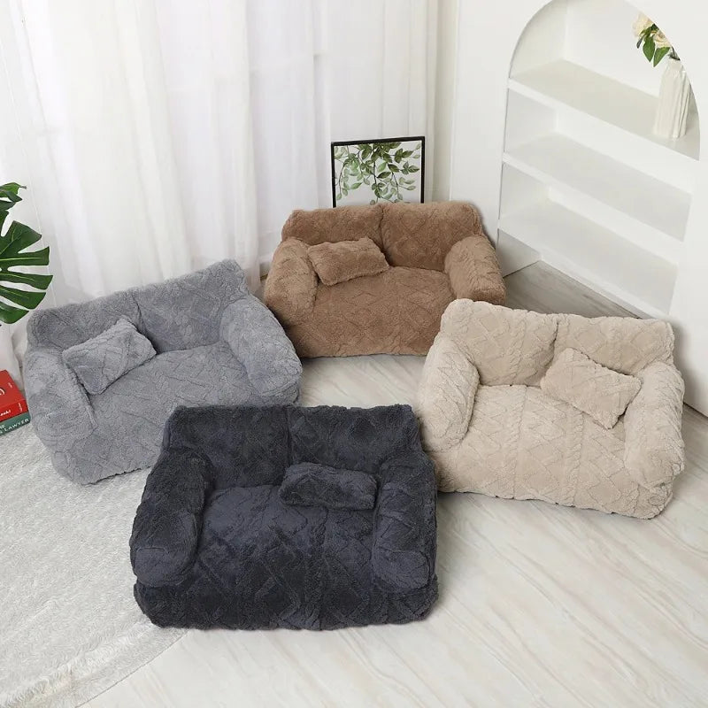 PawRelax Plush Bed — Soft, Secure & Anxiety-Reducing